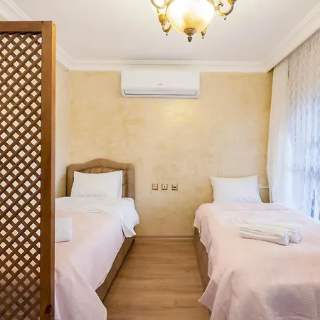 Live In A Dream House! Apartment